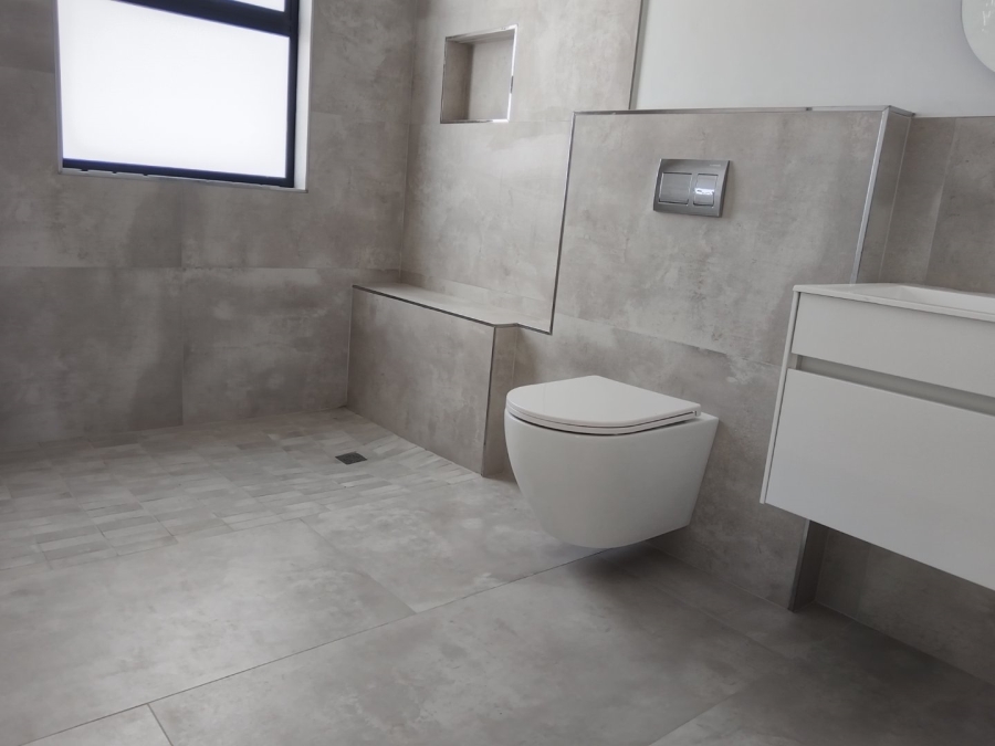 4 Bedroom Property for Sale in Sandown Western Cape